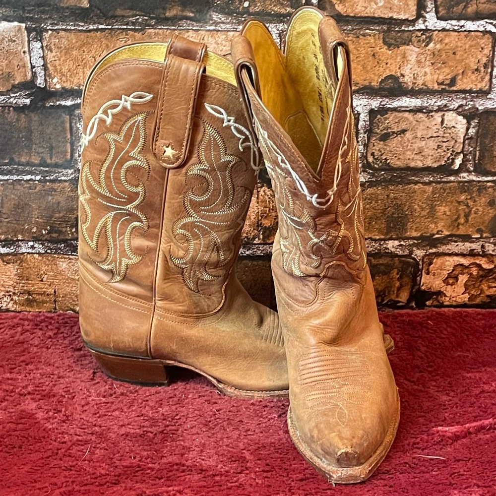 Tony Lama Boots